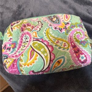 Vera Bradley Vibrant Paisley Quilted Women's cosmetic Bag